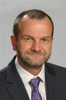 Profile image for Councillor Steve Wallis